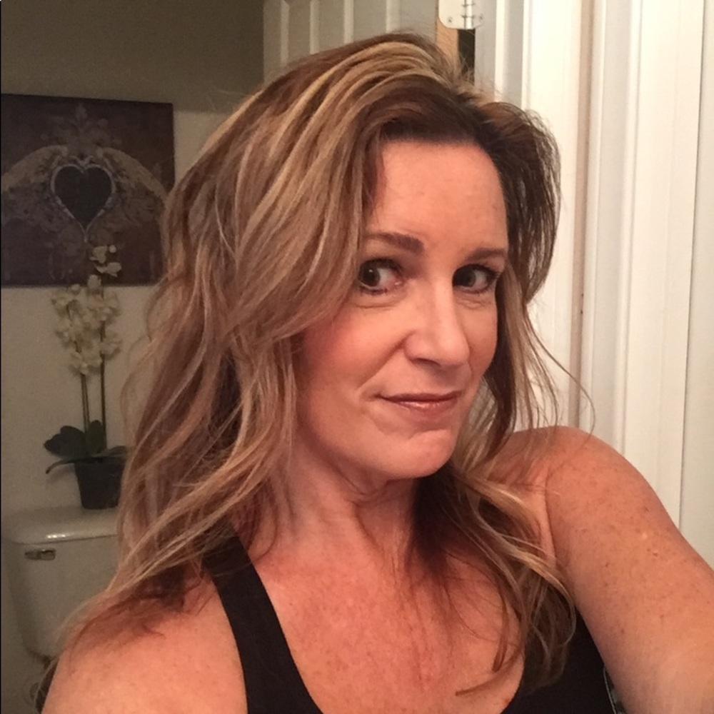 Meet your Posher, Kim